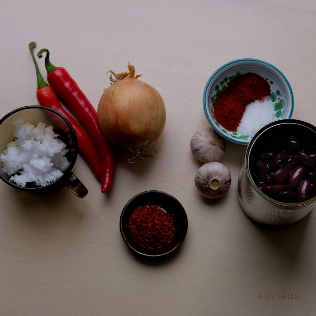 An overview of the ingredients to make refined beans.